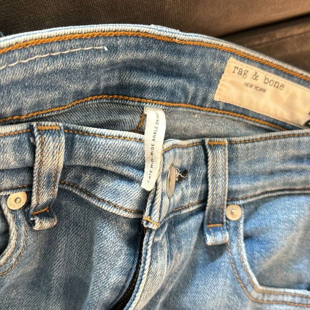 Rag & Bone Cate mid-rise ankle skinny jeans. - Picture 4 of 4